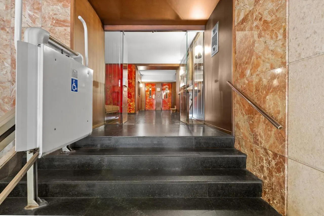 برشلونة 3Br - 2Bh Apartment In The City Center 0*,